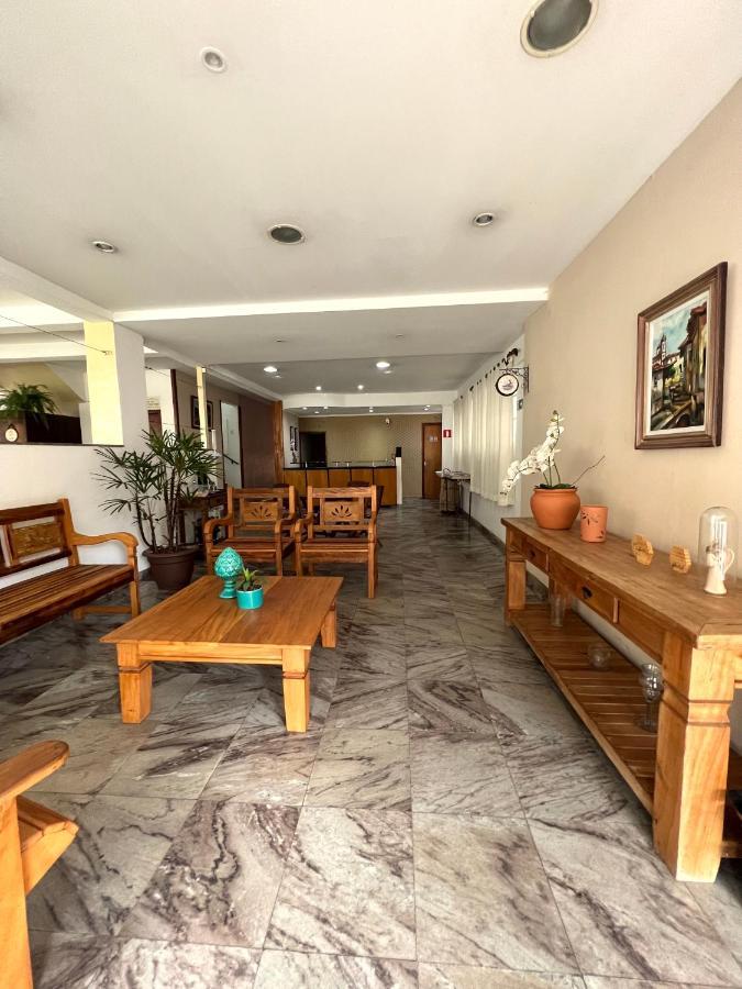 Hotel Thermas Da Mantiqueira - Pocos De Caldas - De Frente Para A Praca Central E Relogio Floral Extérieur photo