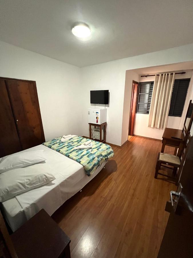 Hotel Thermas Da Mantiqueira - Pocos De Caldas - De Frente Para A Praca Central E Relogio Floral Extérieur photo